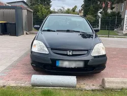 Schwarz Gebraucht 2001 Honda Civic Kleinwagen | 1.550 €