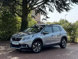 Grau Gebraucht 2018 Peugeot 2008 Allure SUV | 11.499 € (Fairer Preis)