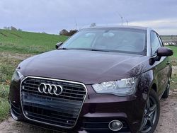 Rot Gebraucht 2012 Audi A1 Sport Kleinwagen | 7.500 € (Fairer Preis)