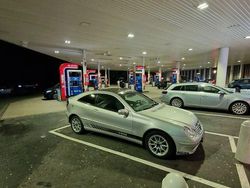 Grau Gebraucht 2004 Mercedes 230 Coupé | 3.599 €