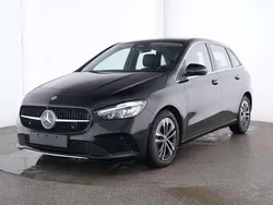 Unilack nachtschwarz Gebraucht 2024 Mercedes B180 Advanced Van / Kleinbus | 32.270 € (Teuer)