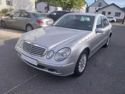Silber Gebraucht 2005 Mercedes E220 Elegance Limousine | 5.690 € (Fairer Preis)
