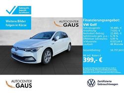 Weiß Gebraucht 2023 VW Golf Style Limousine | 30.480 € (Etwas zu teuer)