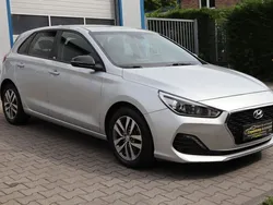 Silber Gebraucht 2019 Hyundai i30 YES! Limousine | 14.990 € (Fairer Preis)