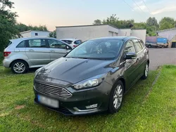 Grau Gebraucht 2017 Ford Focus Titanium Kombi | 9.000 € (Guter Preis)