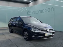 Schwarz Gebraucht 2018 VW Golf Sportsvan Join Van / Kleinbus | 13.289 € (Fairer Preis)