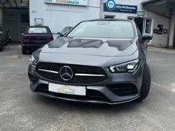 Grau Gebraucht 2019 Mercedes CLA220 AMG Limousine | 29.999 € (Fairer Preis)