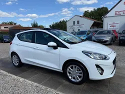 Weiß Gebraucht 2017 Ford Fiesta Cool & Connect Kleinwagen | 9.999 € (Fairer Preis)