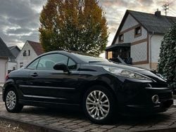Schwarz Gebraucht 2007 Peugeot 207 CC Filou Cabrio | 2.300 € (Fairer Preis)
