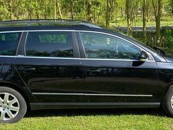 Schwarz Gebraucht 2009 VW Passat Comfortline Limousine | 2.550 € (Superpreis)
