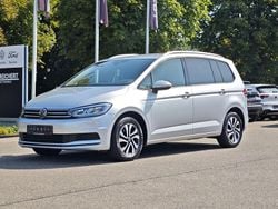 Silber Gebraucht 2022 VW Touran Active Van / Kleinbus | 28.870 € (Fairer Preis)
