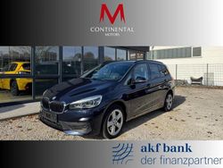 Blau Gebraucht 2018 BMW 218 Gran Tourer Advantage Van / Kleinbus | 18.900 € (Etwas zu teuer)