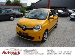 Gelb Gebraucht 2021 Renault Twingo LIMITED Kleinwagen | 8.990 € (Fairer Preis)