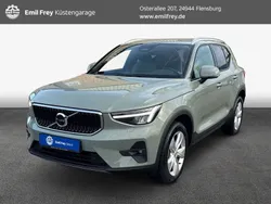 Beige Gebraucht 2023 Volvo XC40 Core SUV | 33.870 € (Guter Preis)