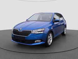 Raceblau Gebraucht 2021 Skoda Fabia Style | 15.540 € (Guter Preis)