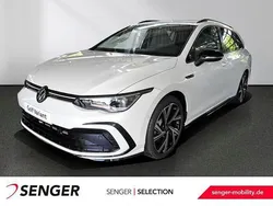 Weiß Gebraucht 2024 VW Golf VIII R-line Kombi | 33.880 € (Guter Preis)