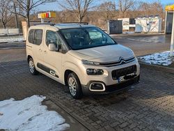 Grau Gebraucht 2020 Citroën Berlingo Shine Van / Kleinbus | 15.100 € (Superpreis)
