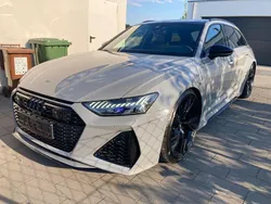 Grau Gebraucht 2021 Audi RS6 Ambiente Kombi | 79.990 € (Guter Preis)