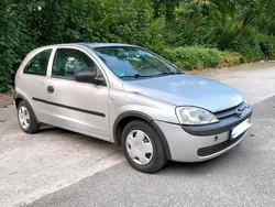 Silber Gebraucht 2001 Opel Corsa Kleinwagen | 500 € (Guter Preis)