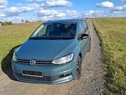 Blau Gebraucht 2019 VW Touran Sound Van / Kleinbus | 17.400 € (Guter Preis)