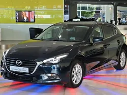 Blau Gebraucht 2017 Mazda 3 Exclusive-Line Limousine | 15.750 € (Fairer Preis)
