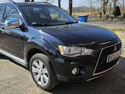 Schwarz Gebraucht 2012 Mitsubishi Outlander SUV | 10.500 € (Teuer)