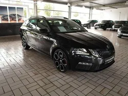 Schwarz Gebraucht 2020 Skoda Octavia Sport Kombi | 19.880 € (Guter Preis)
