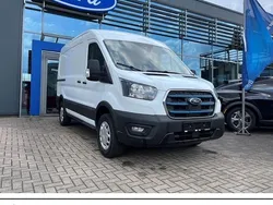 Weiß Gebraucht 2022 Ford E-Transit Trend Van | 51.490 €