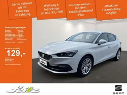 Weiß Gebraucht 2024 Seat Leon Style Limousine | 27.448 € (Guter Preis)