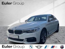 Weiss Gebraucht 2019 BMW 520 Performance Limousine | 30.499 € (Fairer Preis)