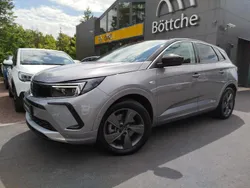 Lack grau artense/metallic klarlack Gebraucht 2024 Opel Grandland X Elegance SUV | 31.980 € (Guter Preis)