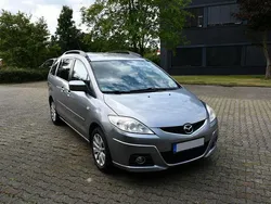 Grau Gebraucht 2009 Mazda 5 Van / Kleinbus | 3.495 € (Fairer Preis)