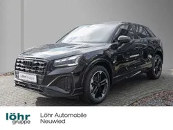 Mythosschwarz metallic Gebraucht 2024 Audi Q2 S-Line SUV | 38.450 € (Teuer)