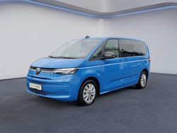 Medium blue metallic Gebraucht 2022 VW T7 Life Van | 42.850 € (Superpreis)