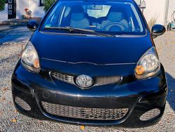 Schwarz Gebraucht 2010 Toyota Aygo Kleinwagen | 2.500 € (Etwas zu teuer)