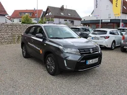 Grau Neu 2025 Suzuki Vitara Club SUV | 22.999 € (Guter Preis)