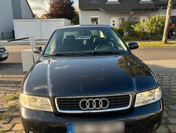 Blau Gebraucht 1999 Audi A4 S-Line Limousine | 1.350 € (Guter Preis)