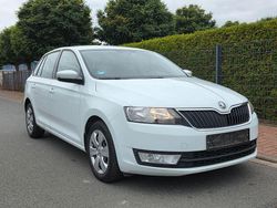 Weiß Gebraucht 2016 Skoda Rapid Style Limousine | 5.300 € (Superpreis)