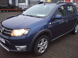 Blau cosmos Gebraucht 2016 Dacia Sandero Prestige Kleinwagen | 6.999 € (Fairer Preis)
