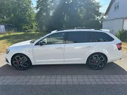 Weiß Gebraucht 2018 Skoda Octavia RS Kombi | 24.990 € (Etwas zu teuer)