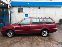 Rot Gebraucht 1997 VW Golf III Kombi | 2.300 € (Guter Preis)