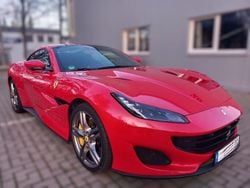 Rot Gebraucht 2019 Ferrari Portofino Cabrio | 179.800 €