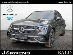 Grau metalliclack graphitgrau Gebraucht 2025 Mercedes GLC200 AMG SUV | 59.880 € (Teuer)