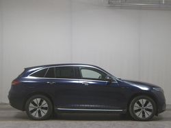 Blau Gebraucht 2021 Mercedes EQC400 AMG line SUV | 27.980 € (Fairer Preis)
