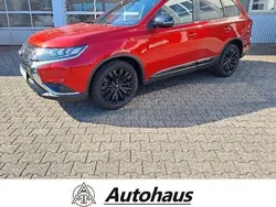Rot Gebraucht 2020 Mitsubishi Outlander Spirit+ SUV | 22.990 € (Fairer Preis)