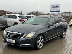 Grau Gebraucht 2010 Mercedes E350 Kombi | 5.999 € (Superpreis)