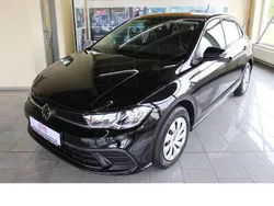 Schwarz Gebraucht 2024 VW Polo Life Limousine | 18.998 € (Guter Preis)