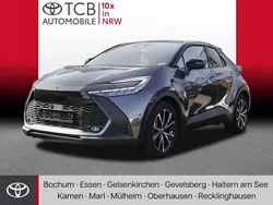 Grau Gebraucht 2024 Toyota C-HR Team SUV | 28.989 € (Guter Preis)