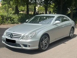 Silber Gebraucht 2008 Mercedes CLS63 AMG AMG Limousine | 16.500 €
