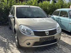 Gebraucht 2010 Dacia Sandero Lauréate Kleinwagen | 2.450 € (Fairer Preis)
